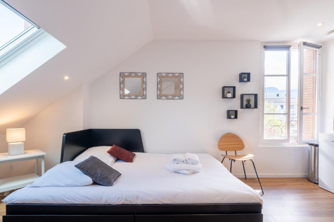 Guestready - Ancolie - Chaumontel Studio Apartment อานซี ภายนอก รูปภาพ