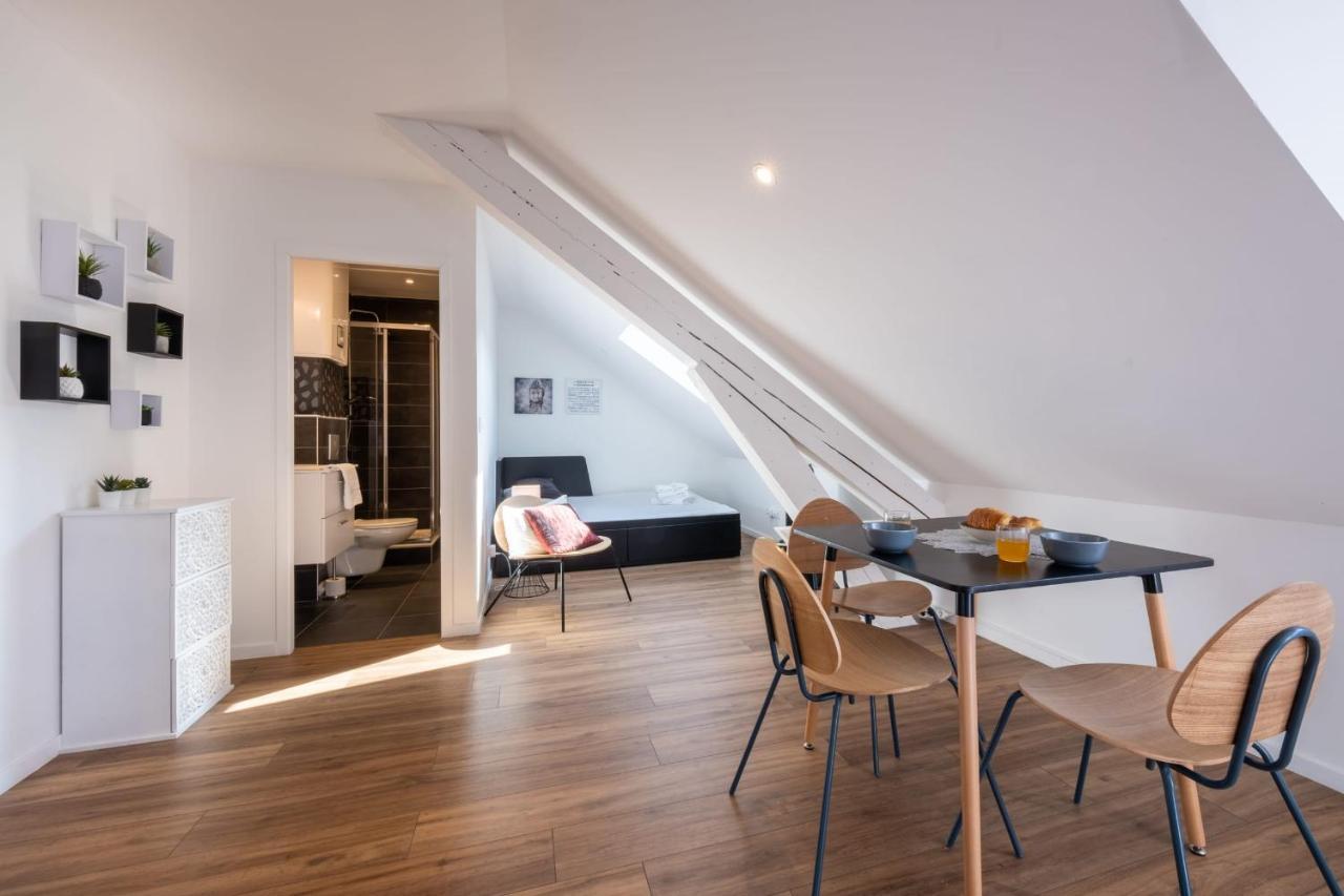 Guestready - Ancolie - Chaumontel Studio Apartment อานซี ภายนอก รูปภาพ